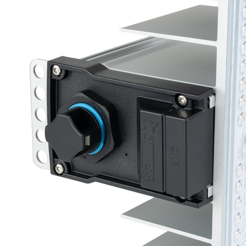SANlight LED-EVO 5-150 1.5-Netzanschluss mit Abdeckkappe