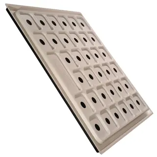 Abdeckung 750 x 1000 gelocht