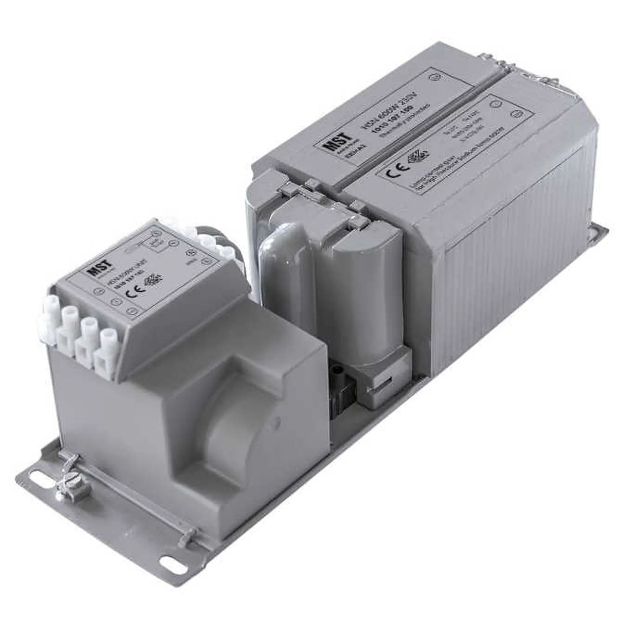 MST-600 W